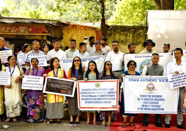 khasi-authors-society-stage-a-peaceful-protest-1643857